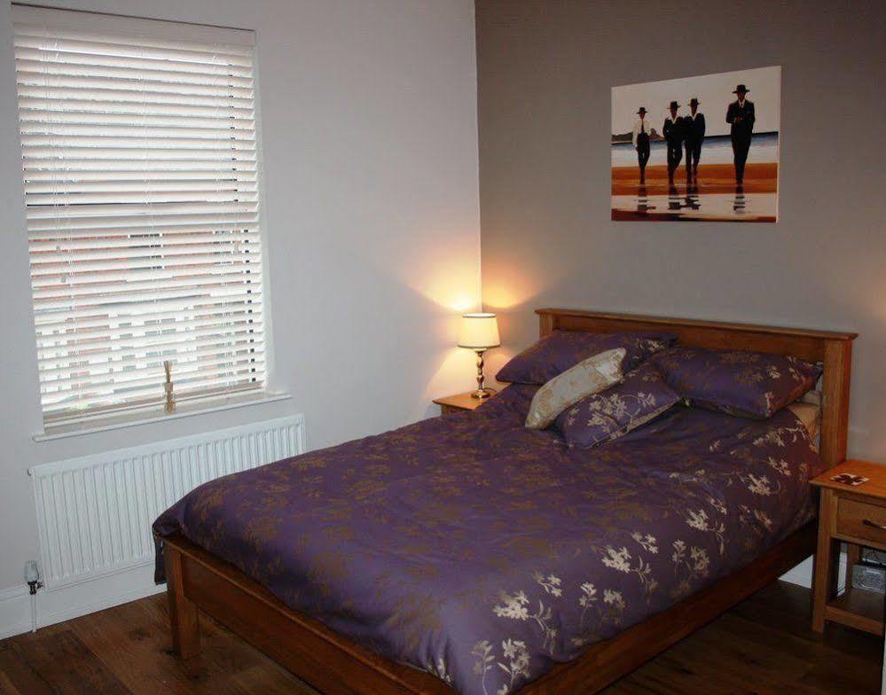 Laurels Bed and Breakfast Oswestry Buitenkant foto